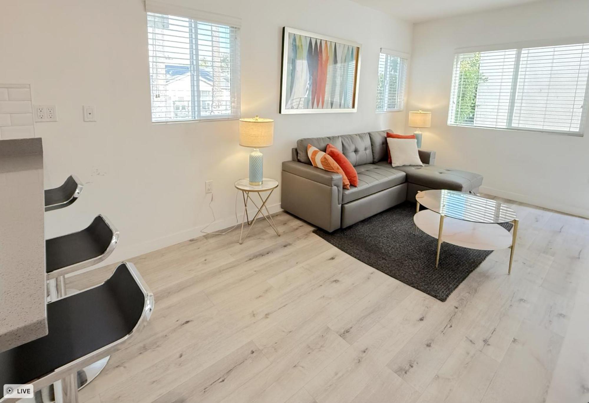 Muirfield Chic City Bungalow With Parking Los Angeles Exterior photo