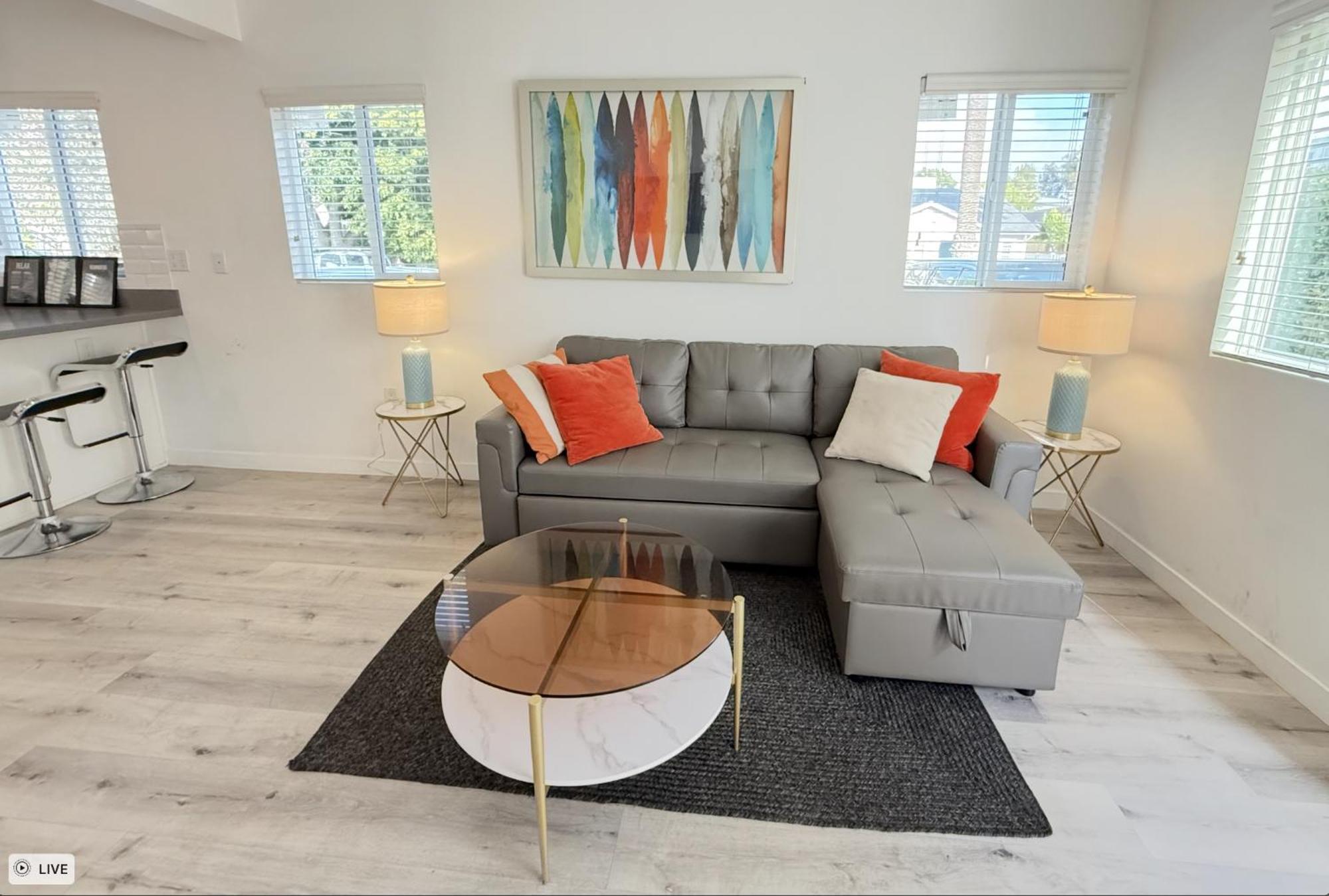 Muirfield Chic City Bungalow With Parking Los Angeles Exterior photo